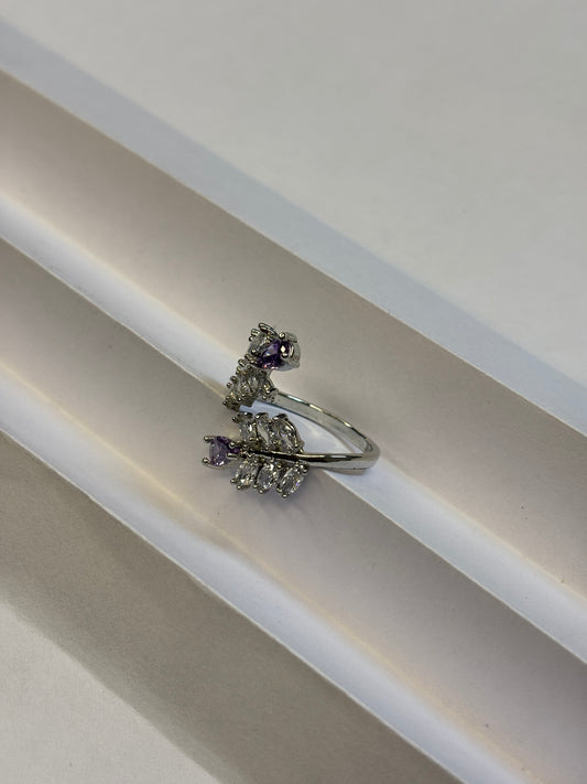 Silver Vine Leaf Pavé Ring